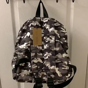 Steve Madden | Bags | Steve Madden Black Grey Silver Army  display picture 1